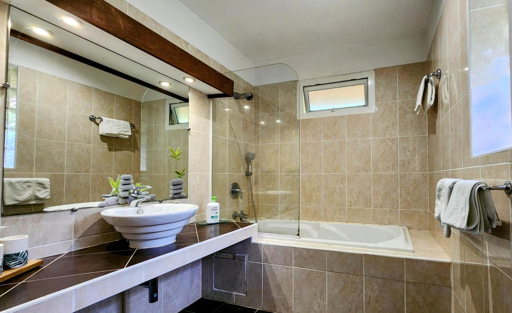 Evasion Bungalow Tropical Spa Sarramea Bagian luar foto